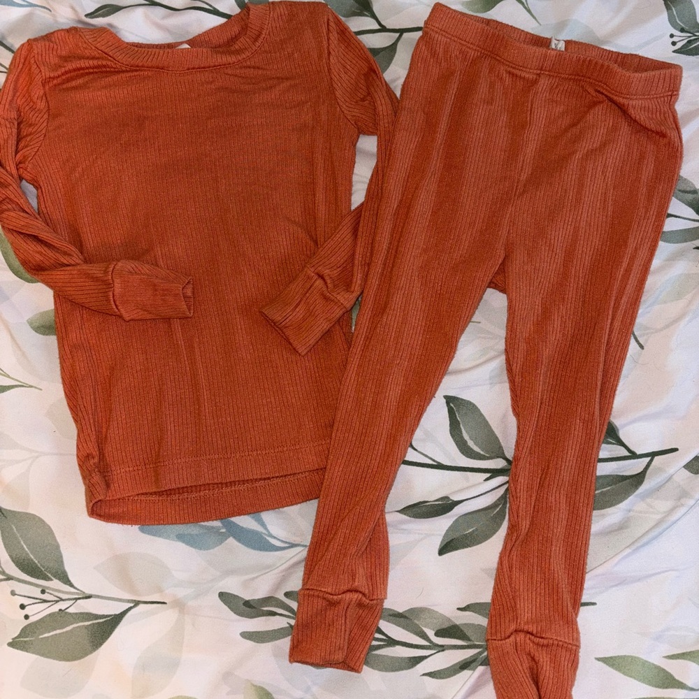 Kate Quinn ribbed modal pajamas